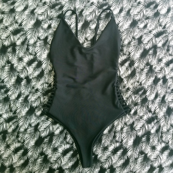 Stone Fox Swim Other - Flash sale p..p..Stone fox hermosa